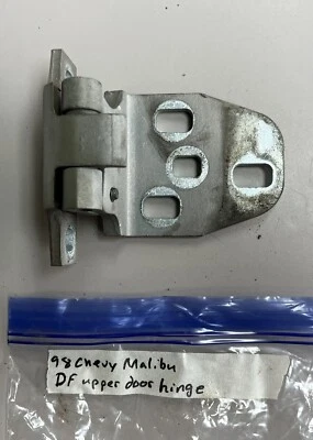 1998 Chevrolet Malibu Driver Front Upper Door Hinge Gold 97-2003 - Image 1 of 2