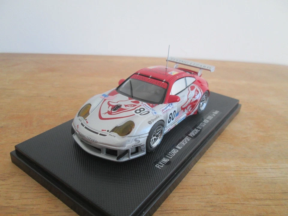 Flying Lizard Motorsport Porsche 911 GT3 RSR 2005 Le Mans - 1/43 Ebbro - Image 1 of 4