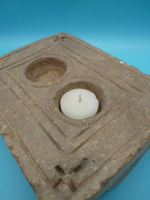 Ancien porte bougie en pierre sculptée N°1 / Inde - Photo 1/4