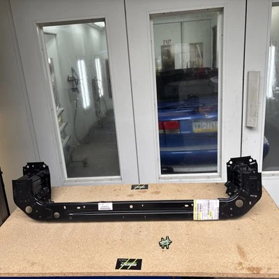 Refuerzo de cubierta de parachoques Mitsubishi Outlander Sport/RVR 2011-2019 | CAPACert Foto 1 de 4