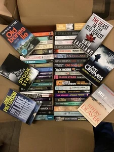 Job Lot of 10 Mixed Paperback Books Crime, Thriller,Mixed. Unread, Shop Returns - Imagen 1 de 15
