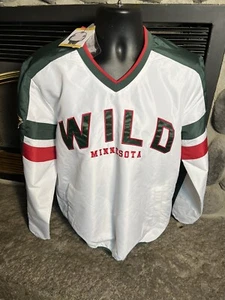 NHL Minnesota Wild Pullover Jacket NWT Medium New - Picture 1 of 15