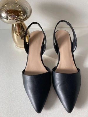ALDO Slingbacks mit goldfarbenem Absatz Gr. 38 superchic - Bild 1 von 4