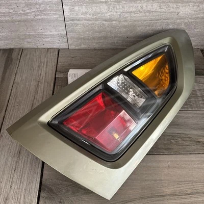 🇺🇸 2010-2011 KIA SOUL REAR RIGHT PASSENGER SIDE TAILLIGHT TAIL LAMP OEM Green - Image 1 of 4