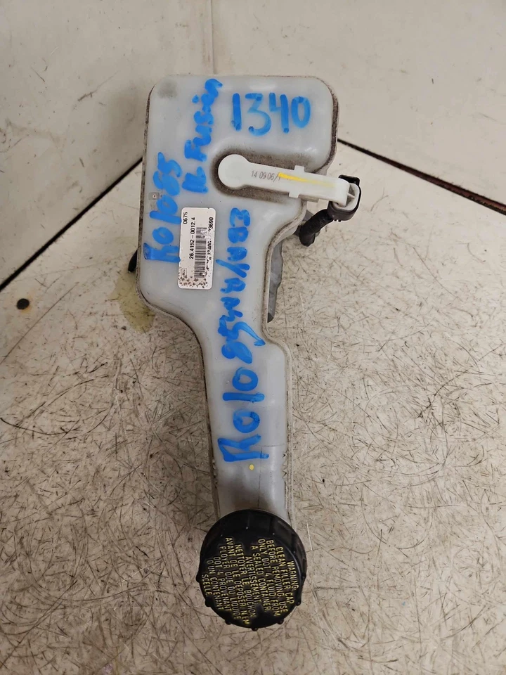 Cilindro maestro de freno Ford Fusion 13-16 1,5 L Lincoln MKZ 2,0 L con depósito OEM Foto 1 de 4