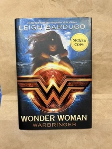 Wonder Woman-Warbringer By Leigh Bardugo Signed 2017 First, First - Imagen 1 de 4