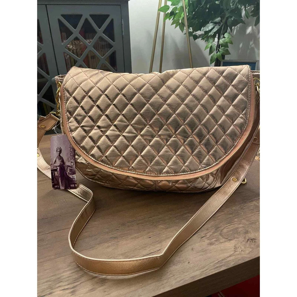 Bandolera Amrita Singh Metálica Oro Rosa Foto 1 de 4