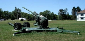 1/35 Commanders 1062 - US 90mm Anti Aircraft Gun M1A1 Complete Resin Model Kit - Picture 1 of 12