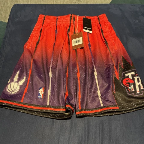 MITCHELL & NESS TORONTO RAPTORS BASKETBALL SHORTS HARDWOOD CLASSIC NBA MENS SZ M Cover