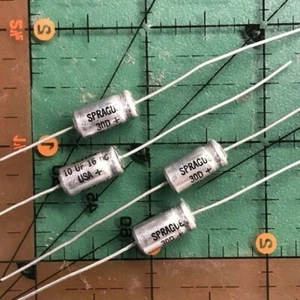 10uF 16v Sprague Axial Electrolytic Capacitor TE1155 30D 105'c Audio 4pcs - Picture 1 of 3