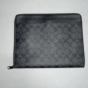 Coach Signature Tech Case F32654 grau Tablet Clutch Tasche Second AA gebraucht - Bild 1 von 6
