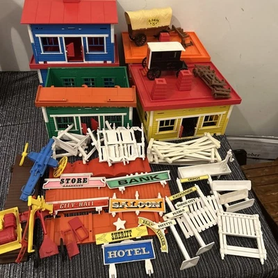 Lote de piezas Sears años 70 de colección Big Town Alemania Occidental (paredes, techos, letreros, etc.) Foto 1 de 4