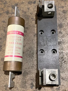 Gould 400 Amp Fuse and Holder - Picture 1 of 2