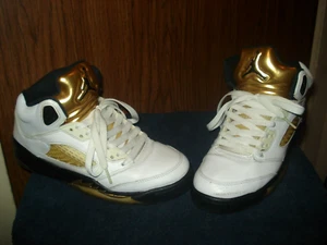 NIKE AIR JORDAN RETRO 5 WHITE Black Gold 440888-133 size 5 kid's READ - Picture 1 of 12