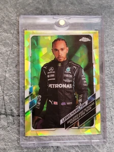 2021 TOPPS CHROME FORMULA 1 SAPPHIRE CHARTREUSE /199 LEWIS HAMILTON #1 🔥🔥💥💥 - Picture 1 of 2