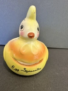 Statuina cucina separatore uova di gallina antropomorfa ceramica vintage - Foto 1 di 6