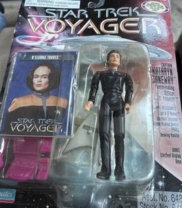 Star Trek Captain Kathryn Janeway Playmates No. 6481 Error Card B’elanna Torres - Picture 1 of 9
