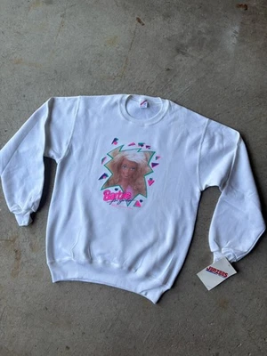 Barbie Años 90 Original NUEVO CON ETIQUETAS NUEVO EN CAJA NUEVO Sudadera Adulto MATEL RARO SSI JERZEES Foto 1 de 4