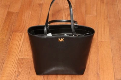 Bolso de mano Michael Kors Mott mediano de cuero negro nuevo con etiquetas Foto 1 de 4