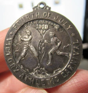 1919 NY CITY SINDACO COMITATO DI BENVENUTO MEDAGLIA ARGENTO, VITTORIA CARNEVALE ATLETICO - Foto 1 di 6