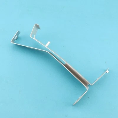 Fit Mercedes Benz C300 C350 E550 CLS550 Right 2045241440 Undercar Shield Bracket - Image 1 of 4