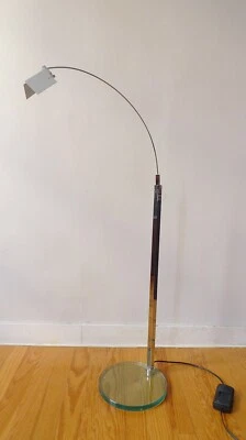 LAMPADAIRE EN METAL CHROME DESIGN FONTANA ARTE Modèle FALENA Made in ITALY - Photo 1/4