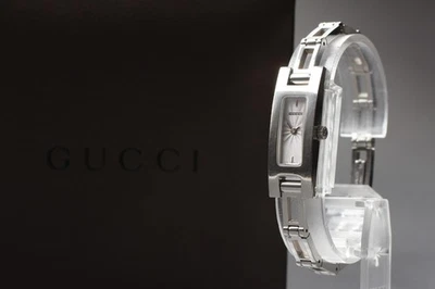 [N come nuovo con scatola] Orologio da donna vintage Gucci 3900L quadrante... - Immagine 1 di 4