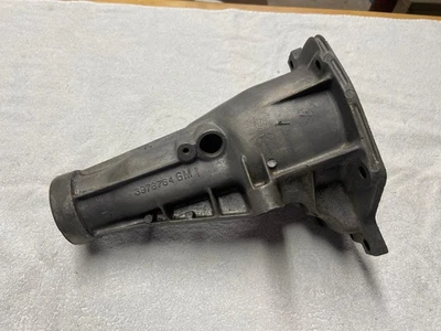 3978764 Muncie 4 Speed Aluminum 32 Spline turbo 400 yoke Tail Housing 71-74 GM - Image 1 of 4