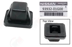 GENUINE Fuel Lid Door Lock (female) 93932-01G00 for Nissan D21 Hardbody Pickup - Picture 1 of 1