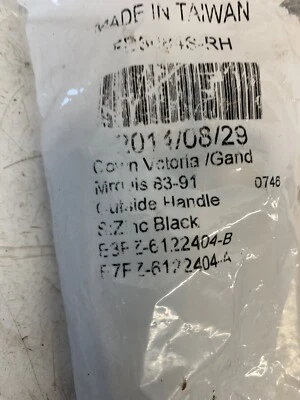 Manija de puerta exterior lado derecho negra para Ford LTD 1987-1991 Crown Victoria Foto 1 de 4