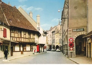 CPA / CARTE POSTALE ANCIENNE. LOUHANS . 1982 .  - Picture 1 of 1