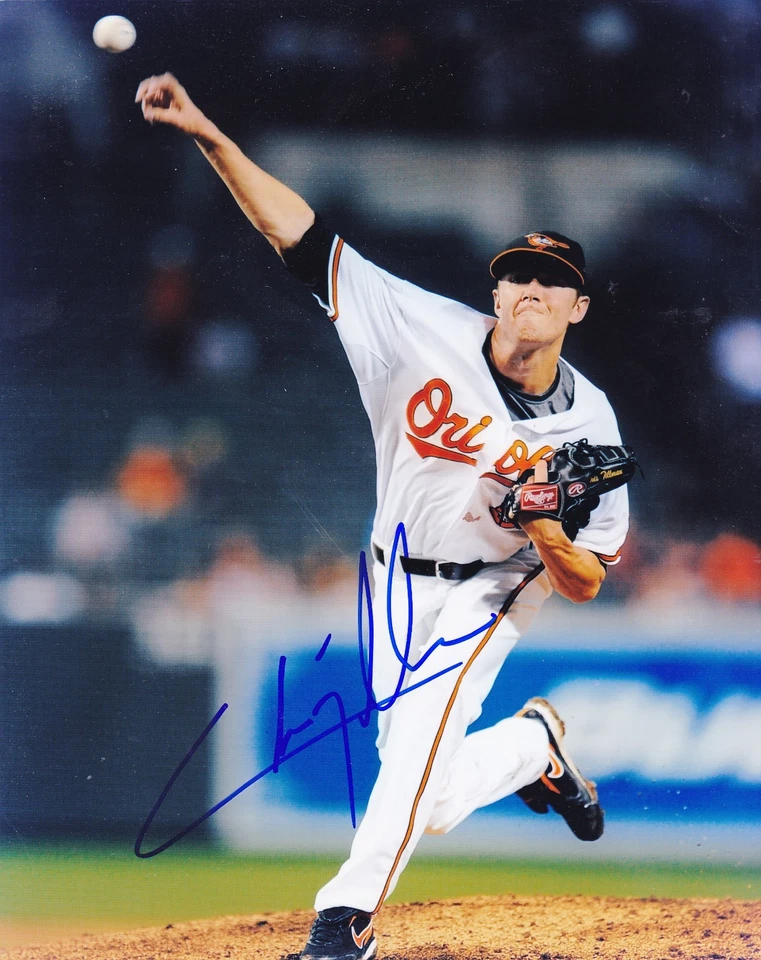 CHRIS TILLMAN  BALTIMORE ORIOLES  ACTION SIGNED 8x10 - Image 1 of 1