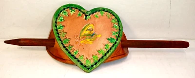 Cordón de pelo - cuero en forma de corazón con MARIPOSA...~*~ Foto 1 de 3