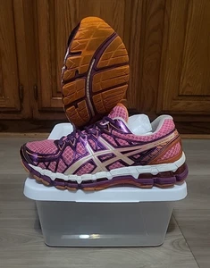 RARA scarpa da corsa ASICS GEL-Kayano 20 taglia 10 20° anniversario T3N7N rosa viola - Foto 1 di 24