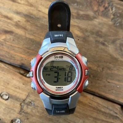 Timex 1440 Sports 143-T5G841 WR 50 M Resin Band Watch  - Image 1 of 4