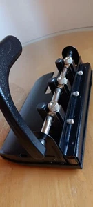 OIC Officemate Metal 3- Hole Heavy Duty Paper Punch Adjustable,32 Pages Capacity - Picture 1 of 7