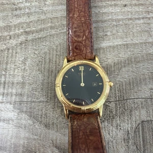 Reloj Seiko De Colección Mujer Tono Dorado Esfera Negra Fecha 7N89-6B00 Necesita Batería - Imagen 1 de 4