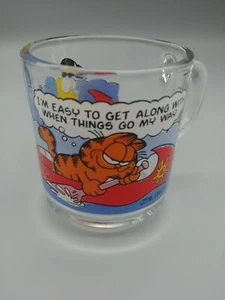 Vintage Garfield and Odie Canoe Glass Tea Coffee Mug McDonalds Jim Davis 1978 - Picture 1 of 4
