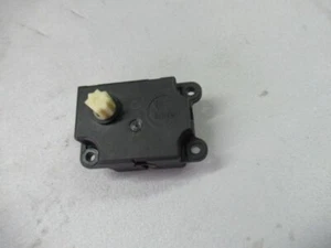 Attuatore per riscaldamento F665243L/C RENAULT MEGANE II COUPÉ-CABRIOLET (EM0/1) 2.0 - Foto 1 di 3