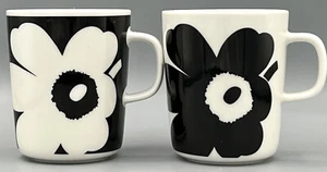 MARIMEKKO UNIKKO Lot 2 Mugs Poppy Flower Anniversary Set Black Juhla Ceramic Cup - Picture 1 of 24