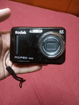 Kodak PIXPRO FZ45 Digital Camera Black, 2.7" LCD, 16MP with 4X Zoom - Image 1 of 4