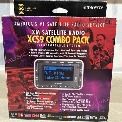 Receptor de radio satelital y estación de acoplamiento transportable SiriusXM Audiovox XCS9 Foto 1 de 4