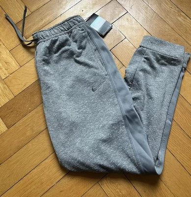 Nike DriFit Sport Freizeit Fitness Trainingshose Gr. M Grau Neu mit Etikett - Bild 1 von 4