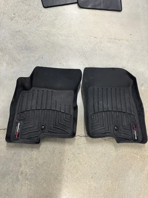 Juego de alfombrillas delanteras negras calibre Jeep Compass Patriot 2007-2016 Weathertech Foto 1 de 4