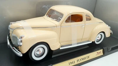 Road Signature 1/18 Scale Diecast 92398 - 1941 Plymouth - Cream - Image 1 of 4