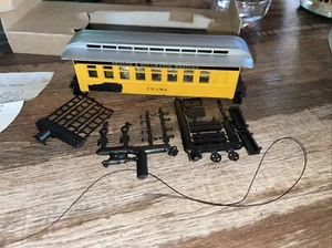 Roundhouse HO Bausatz 34' Overton Coach "Chama" - Bild 1 von 9