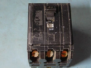 Squre D 20 Amp HACR LL 3897 Circuit Breaker 3 Pole B8 - Picture 1 of 5