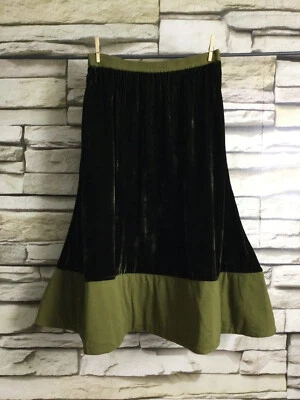 cocon.commerz PRIVATSACHEN MUSISCHER Rock aus VELVETWO in grün Größe - Bild 1 von 4