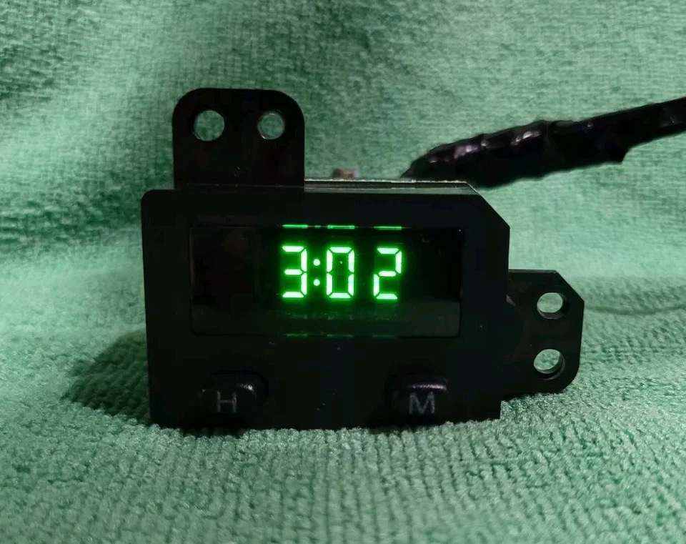 Reloj de tablero digital Ford Thunderbird Cougar 1994 95 96 97 OEM, probado, funciona Foto 1 de 4