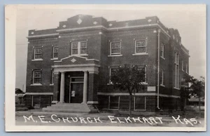 RPPC M.E. Postal de Church Elkhart Kansas c1930 - Imagen 1 de 2